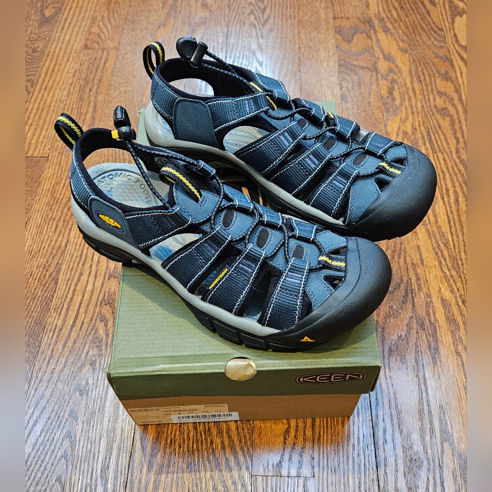 KEEN Men's Newport H2 Closed Toe Water Sandal - Brand New!